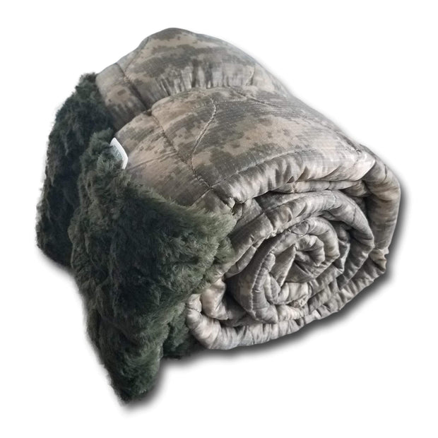 ACU/UCP Woobie Weighted Blanket Backside is Loden Faux Fur