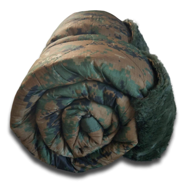 Circle Eagle MARPAT Camo Pattern Weighted Woobie Blanket with Loden Fur